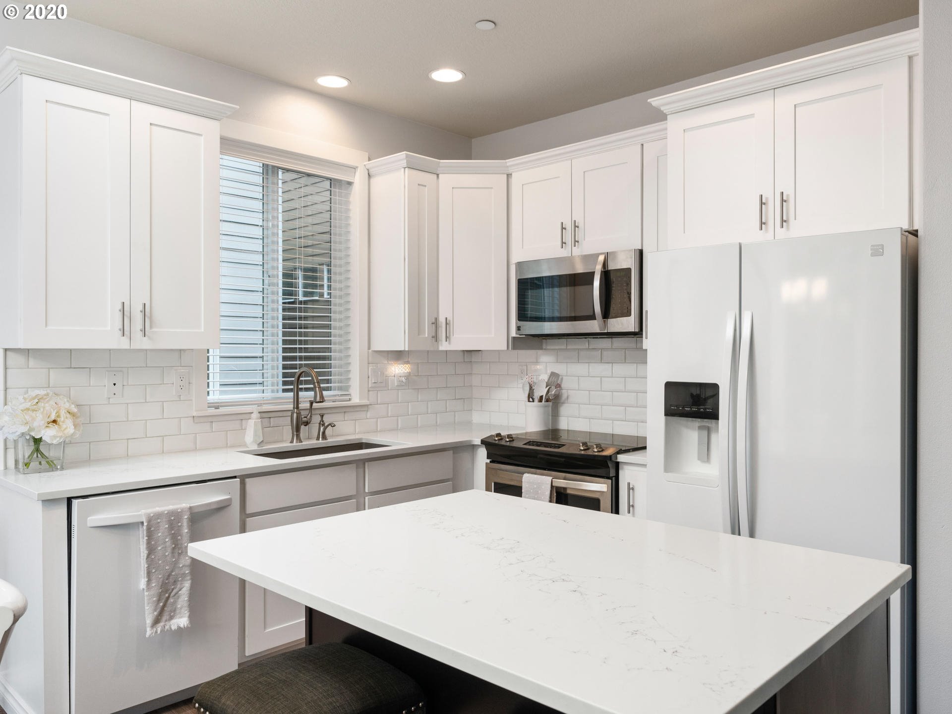 15790 Southwest Starling Lane Beaverton, OR 97007 - Photo 12 of 32