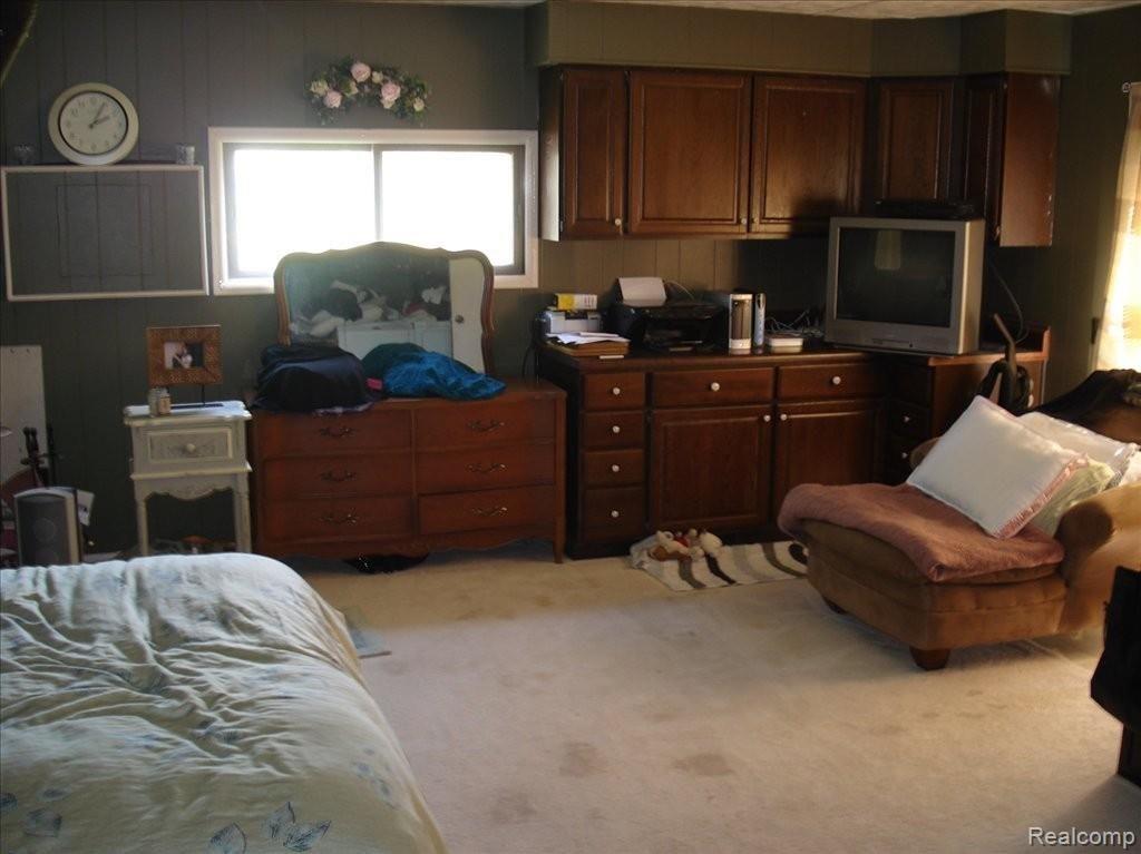 7023 Lenawee County Line Road Britton, MI 49229 - Photo 23 of 25 MASTER BEDROOM SITTING AREA