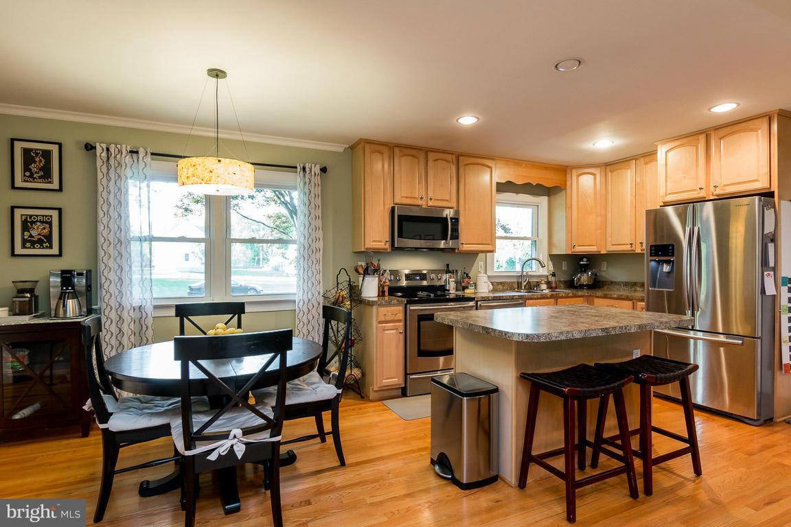 6807 Mountaindale Road Frederick, MD 21702 - Photo 5 of 30 Kitchen