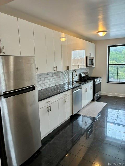 1803 Riverside Drive Manhattan, NY 10034 - Photo 7 of 14