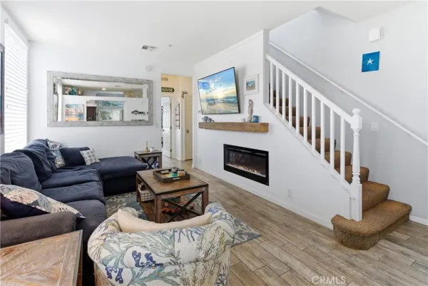 $1,399,000 | 700 Lido Park Drive, Unit 14, Newport Beach, CA 92663