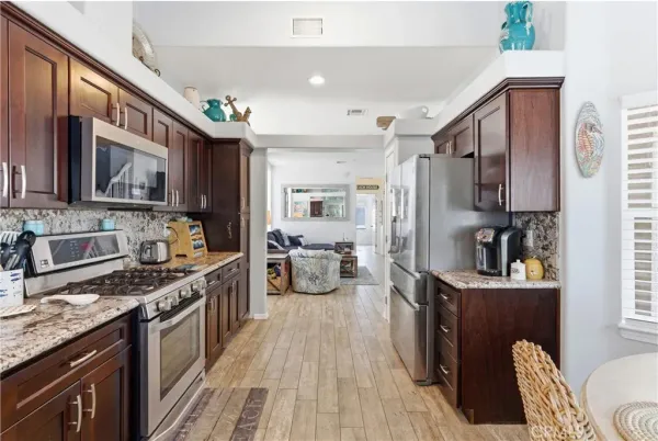 $1,399,000 | 700 Lido Park Drive, Unit 14, Newport Beach, CA 92663