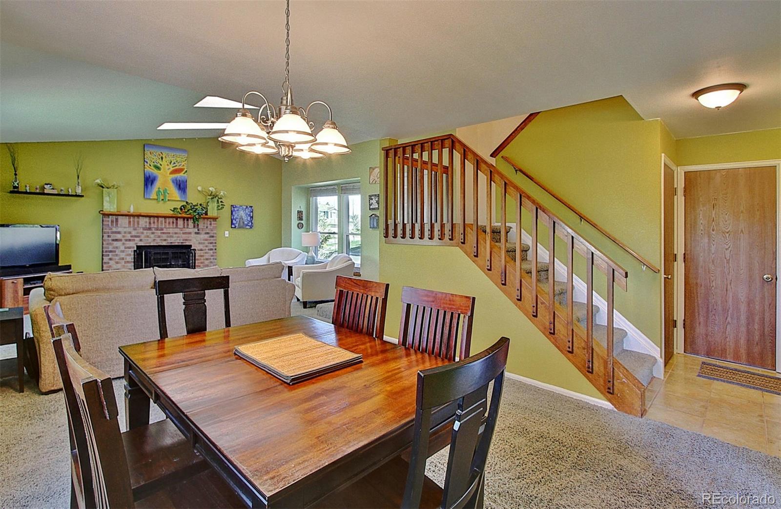 454 Spring Grove Avenue Highlands Ranch, CO 80126 - Photo 8 of 35 Gallery Image 8