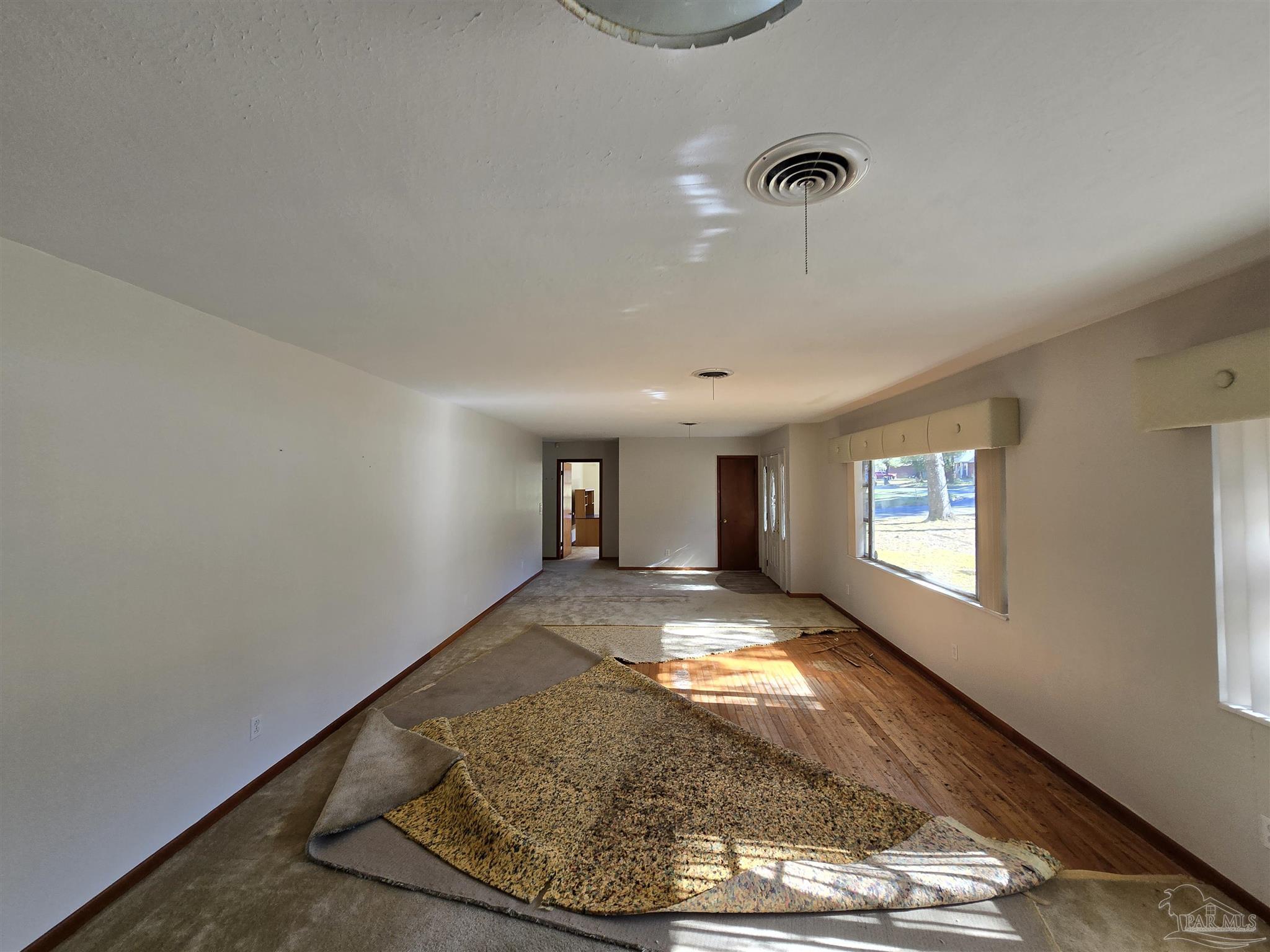 6516 Berryhill Road Milton, FL 32570 - Photo 5 of 10 Gallery Image 5