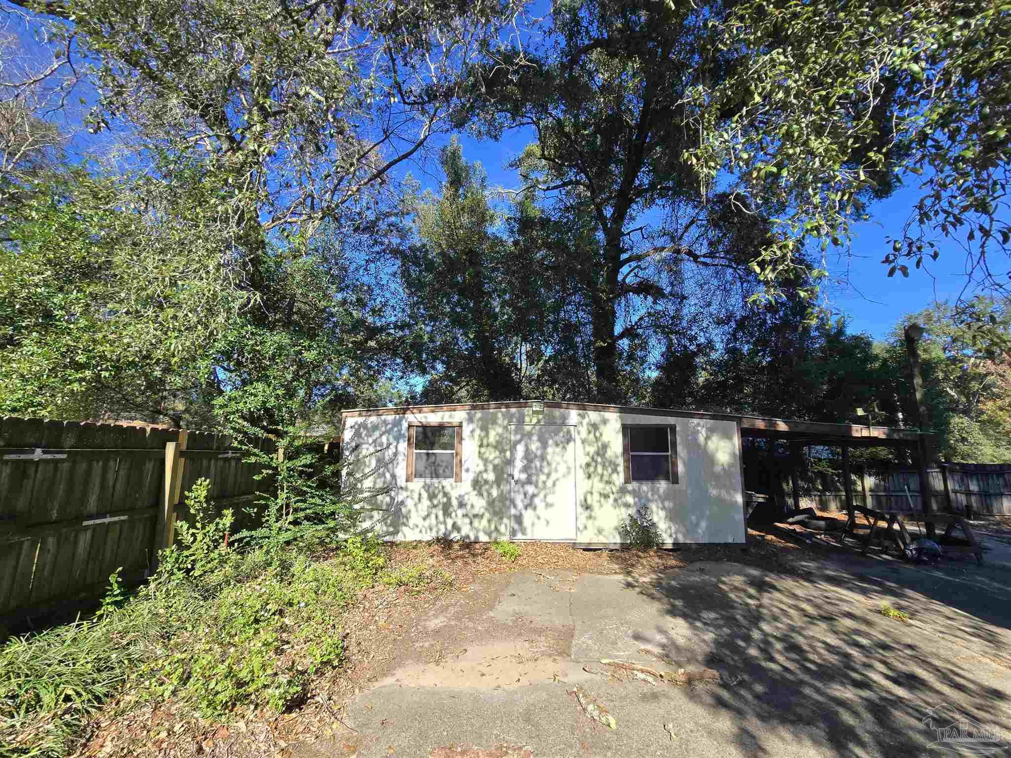6516 Berryhill Road Milton, FL 32570 - Photo 9 of 10 Gallery Image 9