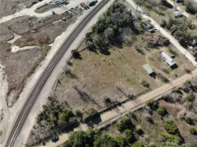 $79,500 | 1.75-acres Low Wood Road, Somerville, TX 77879