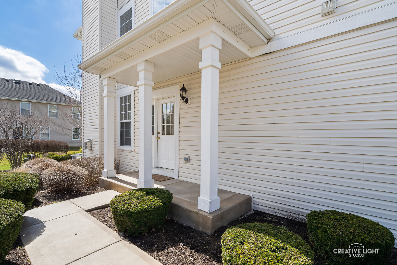 1987 West Cobblestone Road Romeoville, IL 60446 - Photo 2 of 20 a view of a back yard of the house