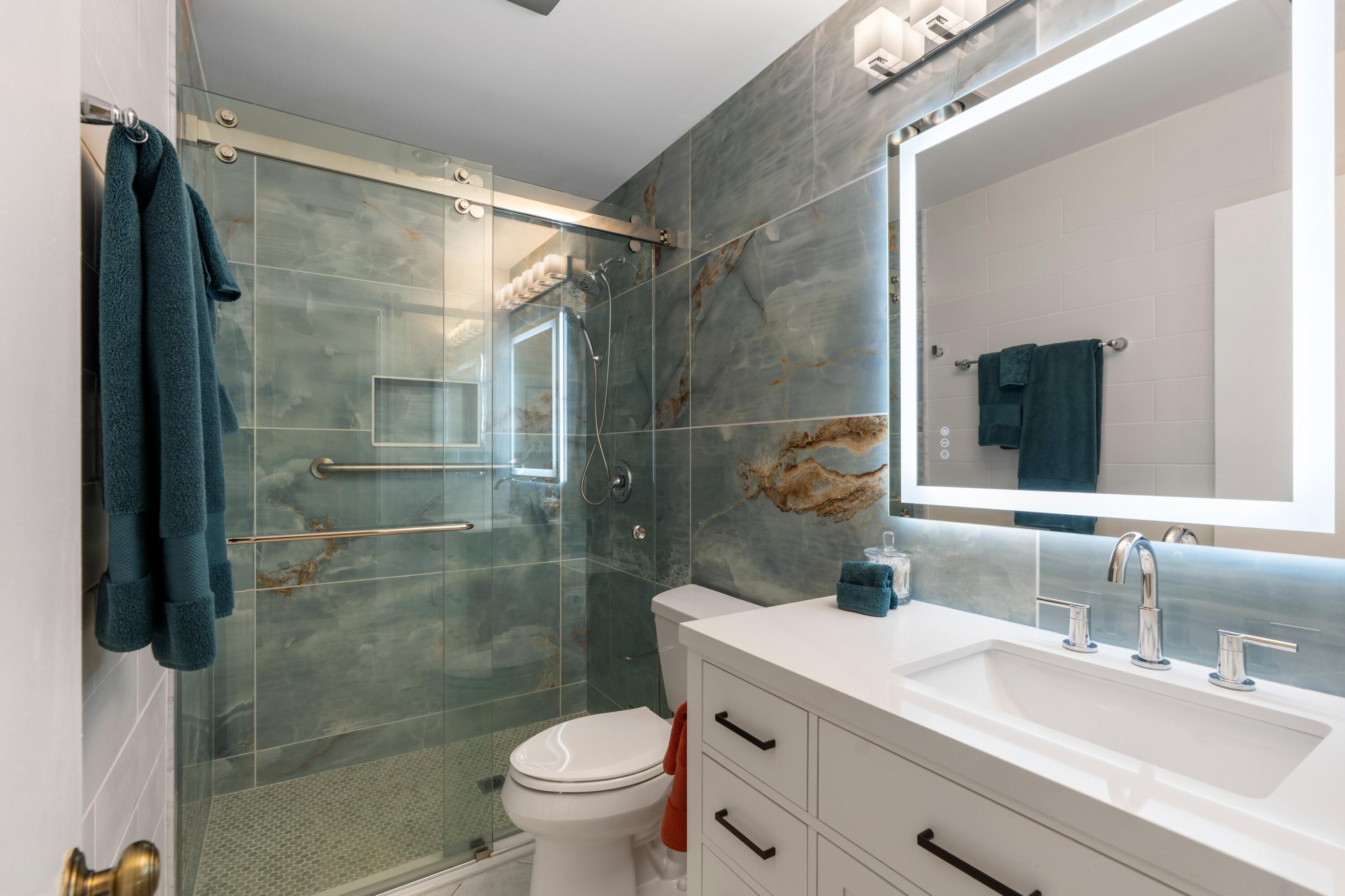 21452 Bridgeview Drive Boca Raton, FL 33428 - Photo 18 of 77 Bathroom #2