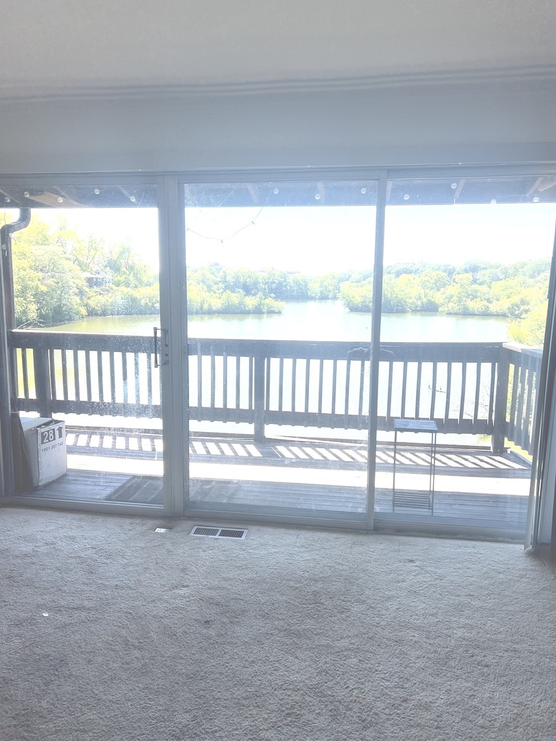 1601 Maple Terrace, Unit 3B Lisle, IL 60532 - Photo 2 of 9