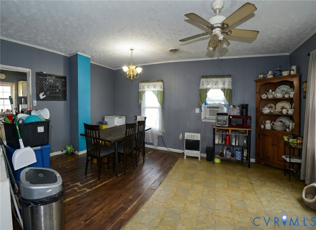 2374 Hilton Road Gate City, VA 24251 - Photo 4 of 10