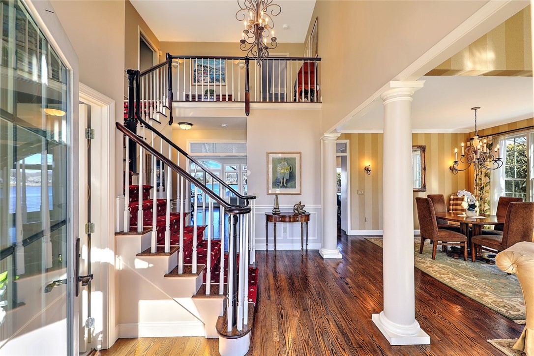 35 Riverside Drive Barrington, RI 02806 - Photo 43 of 44 Open floor plan