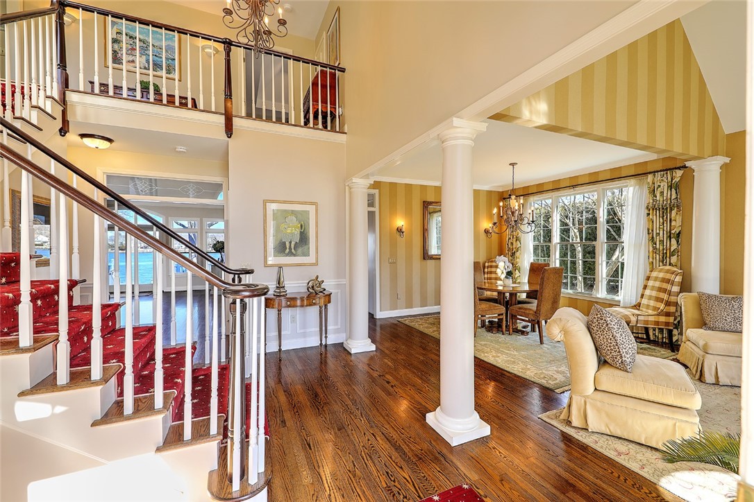 35 Riverside Drive Barrington, RI 02806 - Photo 7 of 44