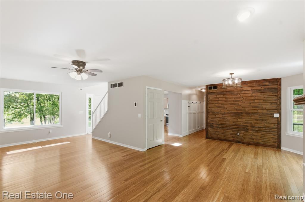 3559 Perry Lake Road Ortonville, MI 48462 - Photo 20 of 41