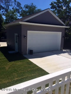 310 2nd St Spring Lake Spring Lake, NJ 07762 - Photo 4 of 4 garage