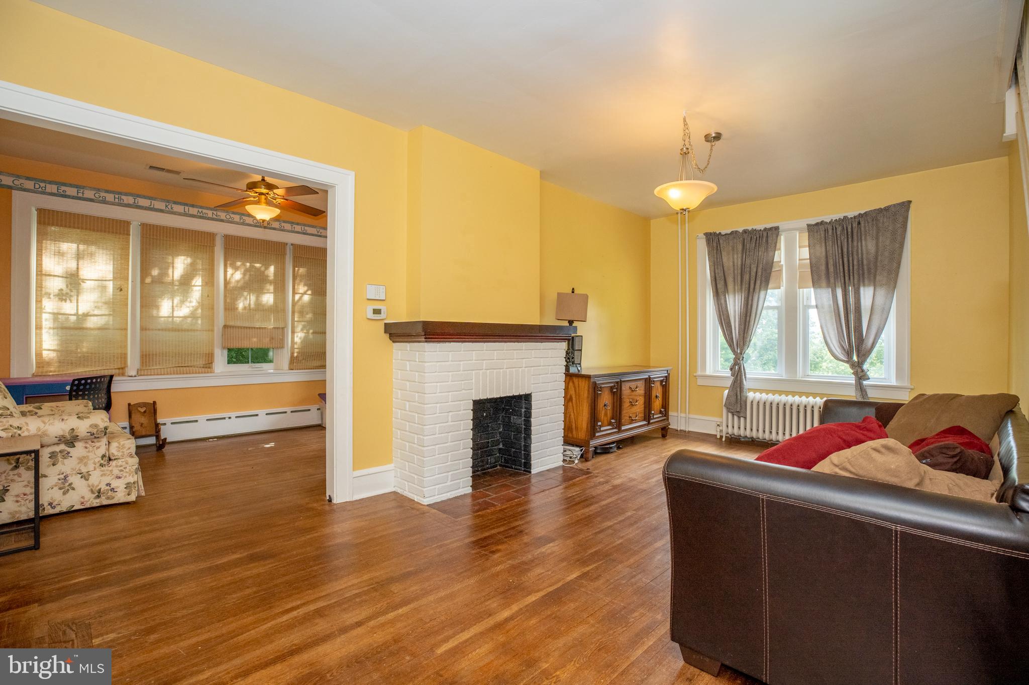 26 Hawthorne Road Reading, PA 19609 - Photo 3 of 21 Gallery Image 3