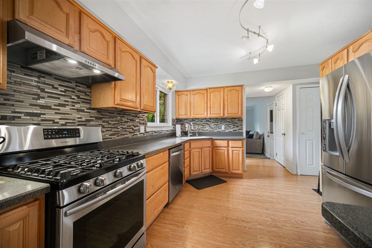 464 Springbrook Crescent Saline, MI 48176 - Photo 11 of 28