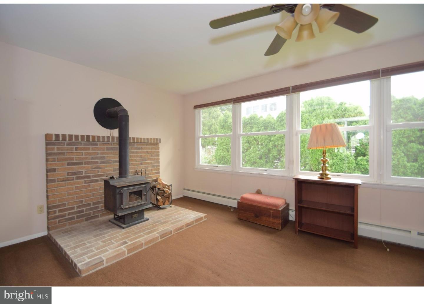 66 Pine Needle Road Levittown, PA 19056 - Photo 10 of 24 Gallery Image 10