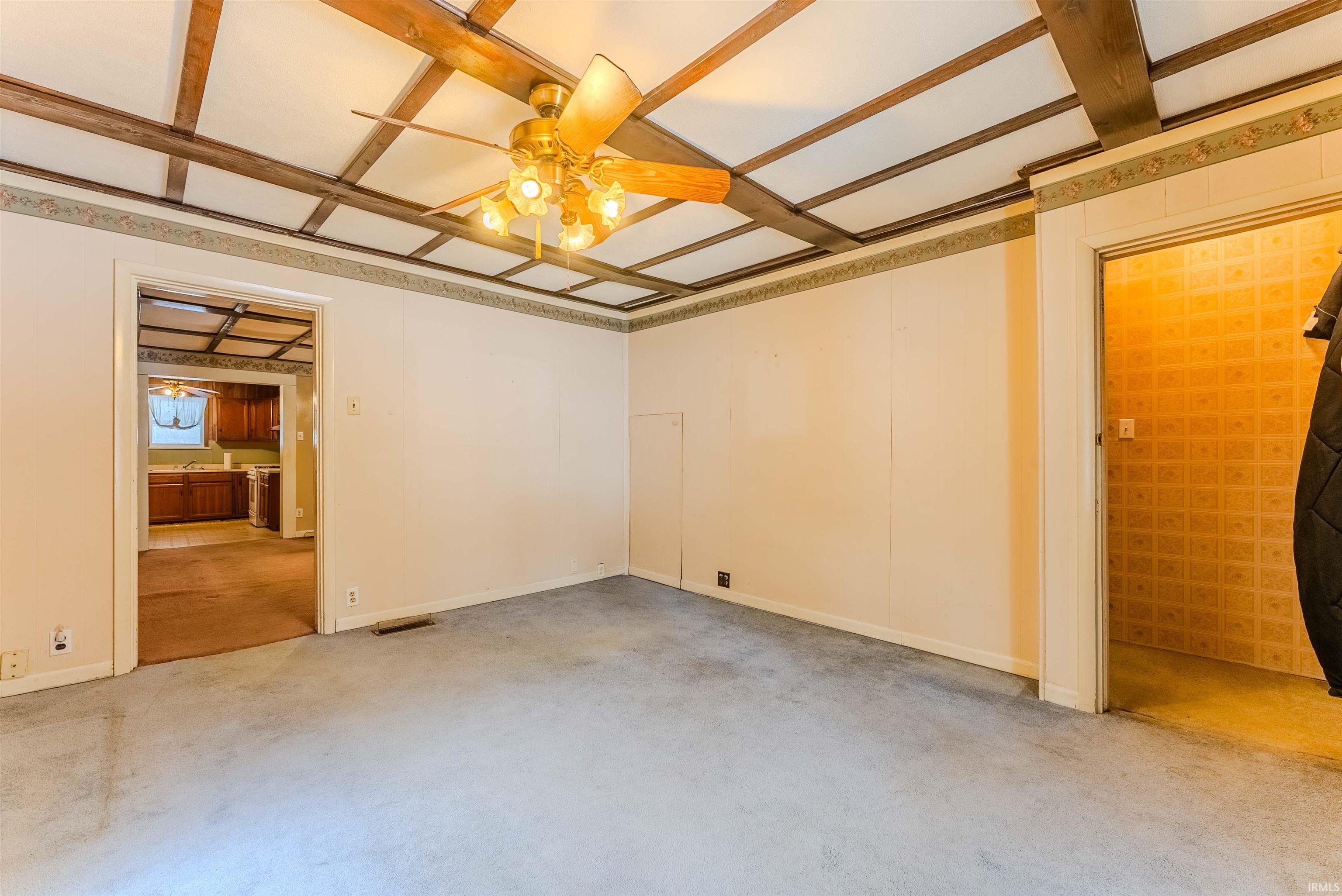 218 Columbus Street Wabash, IN 46992 - Photo 11 of 29