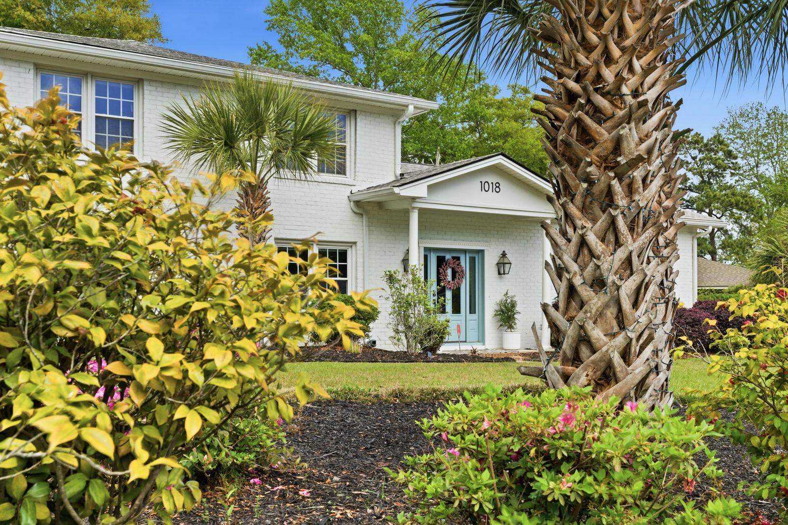 1018 Chambers Lane Mount Pleasant, SC 29464 - Photo 4 of 113 3