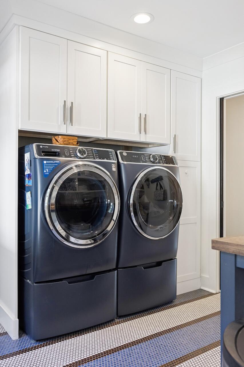 1018 Chambers Lane Mount Pleasant, SC 29464 - Photo 64 of 113 Laundry Room