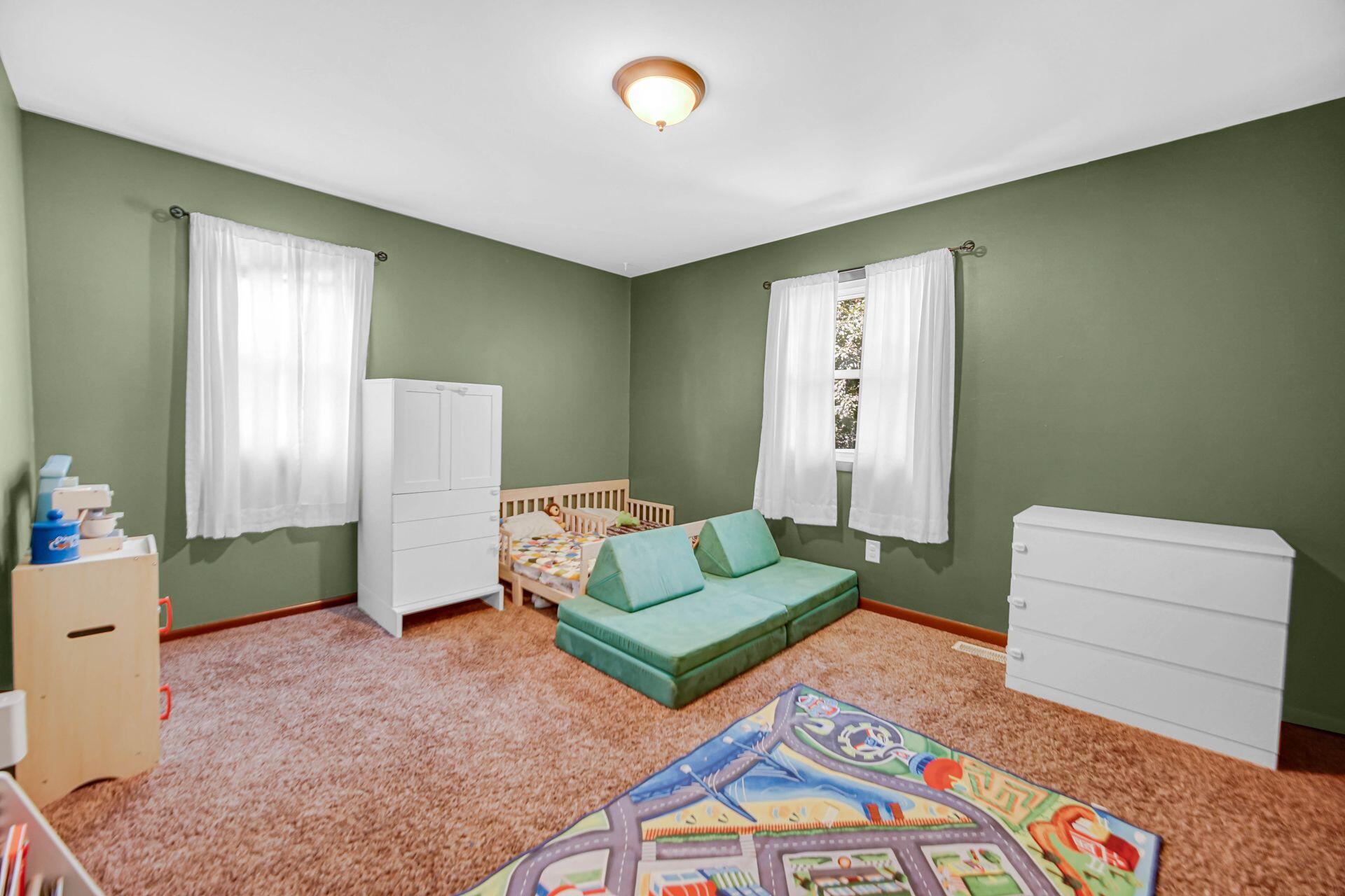 10317 North 486 East, Unit 6 Demotte, IN 46310 - Photo 13 of 29 1920x1280