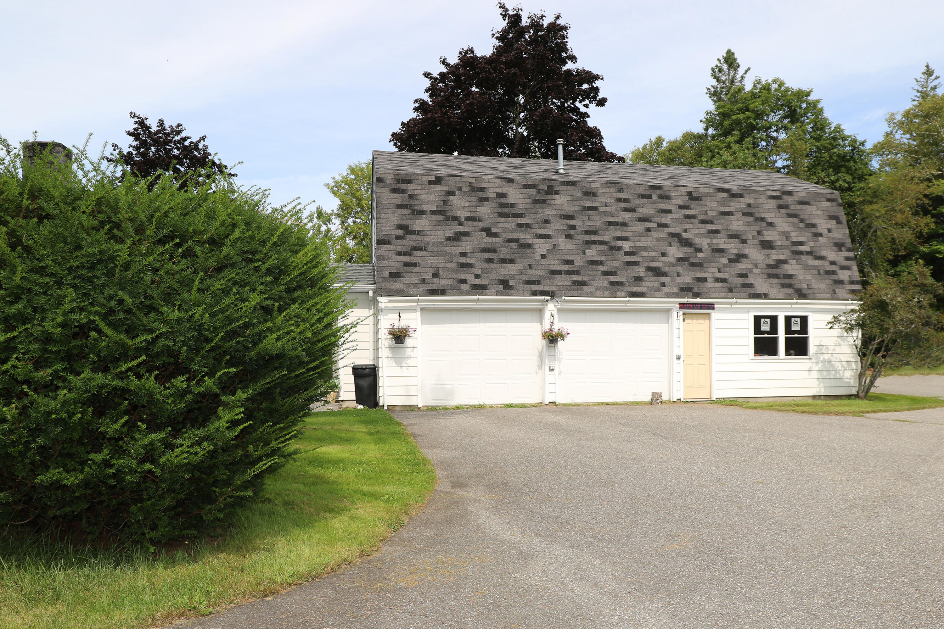 215 West Shore Road Sorrento, ME 04677 - Photo 17 of 19 133A0004