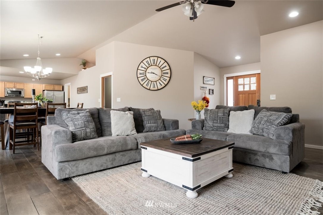 118 Blanchard Road Centralia, WA 98531 - Photo 21 of 40 Gallery Image 21
