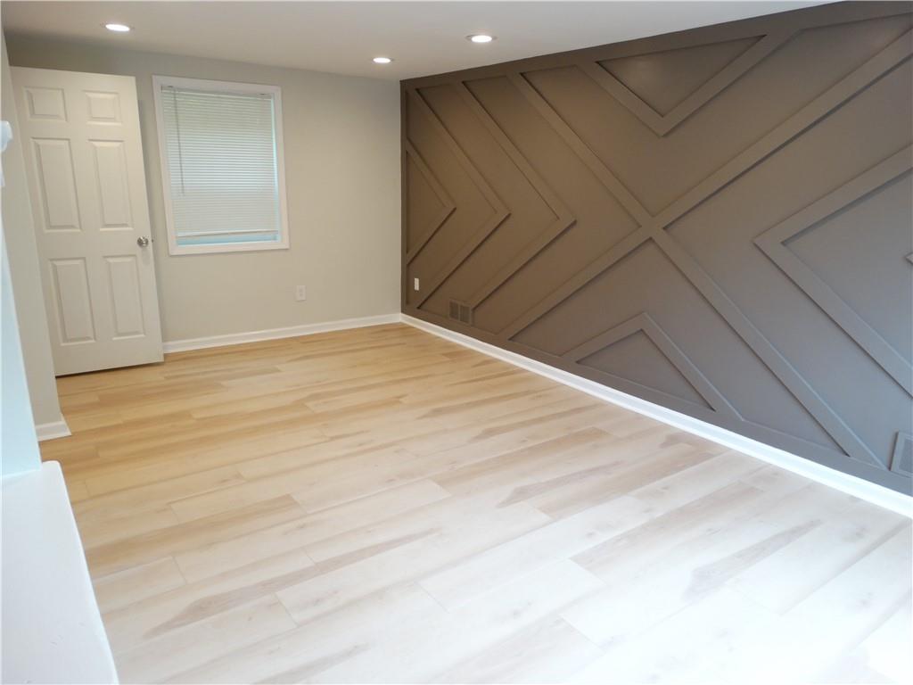 8156 Lincoln Road Verona, PA 15147 - Photo 17 of 30 Gallery Image 17