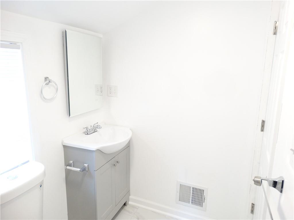 8156 Lincoln Road Verona, PA 15147 - Photo 22 of 30 Gallery Image 22