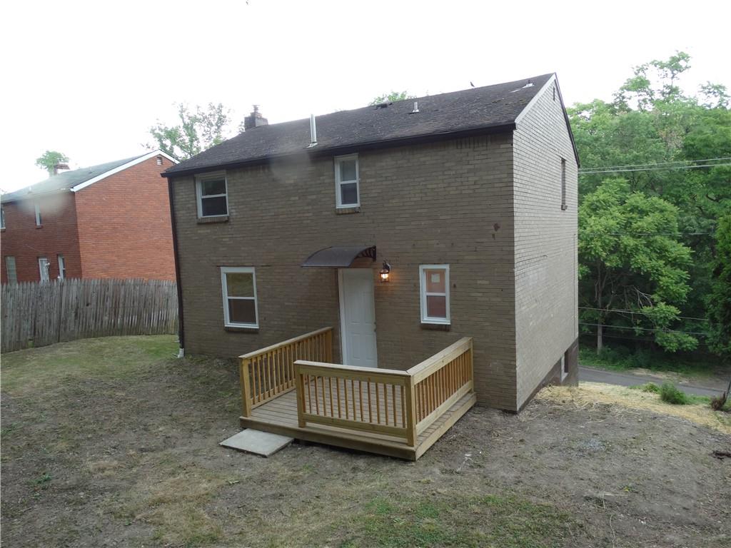 8156 Lincoln Road Verona, PA 15147 - Photo 4 of 30 Gallery Image 4