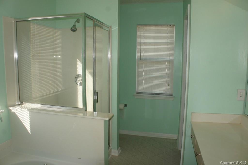 740 Reigate Road Charlotte, NC 28262 - Photo 12 of 16