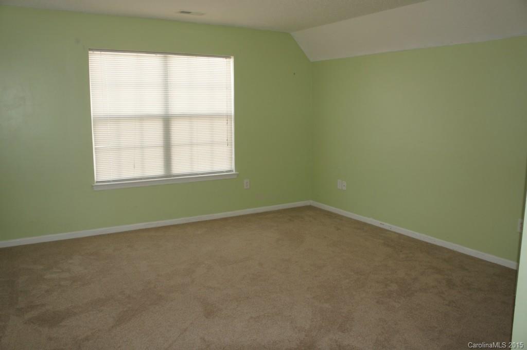 740 Reigate Road Charlotte, NC 28262 - Photo 13 of 16