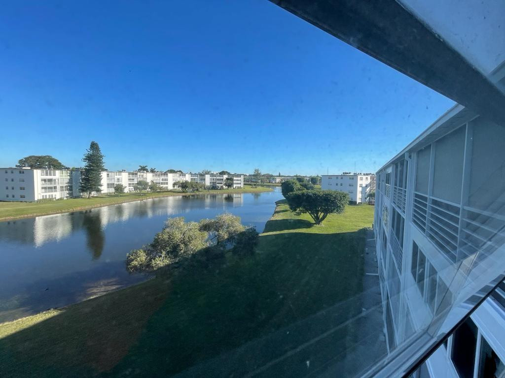4025 Guildford East, Unit 4025 Boca Raton, FL 33434 - Photo 30 of 41 Photo 30
