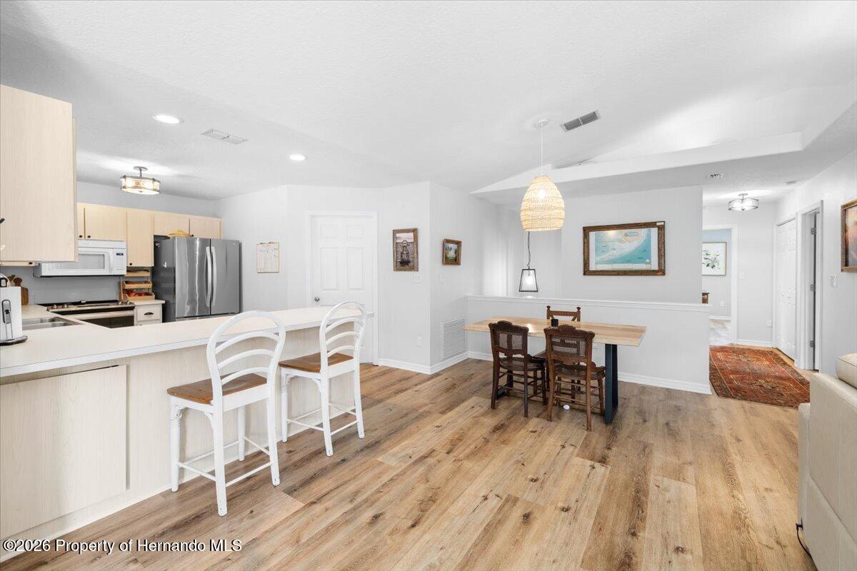 7264 Aberdeen Court Weeki Wachee, FL 34607 - Photo 14 of 56