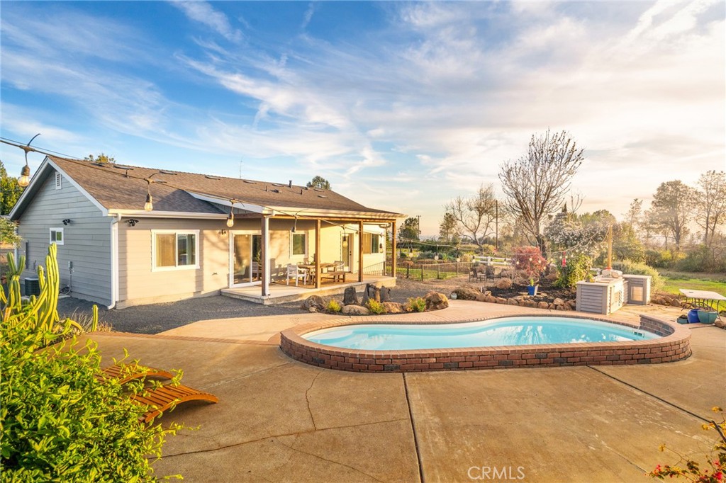 10441 Doe Mill Road Chico, CA 95928 - Photo 23 of 38