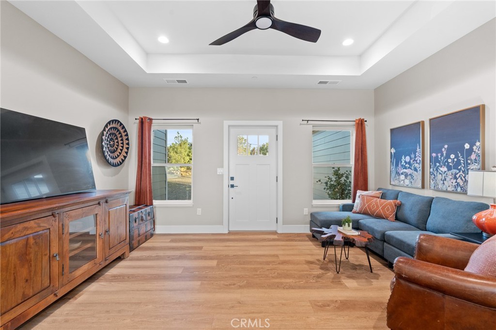 10441 Doe Mill Road Chico, CA 95928 - Photo 10 of 38