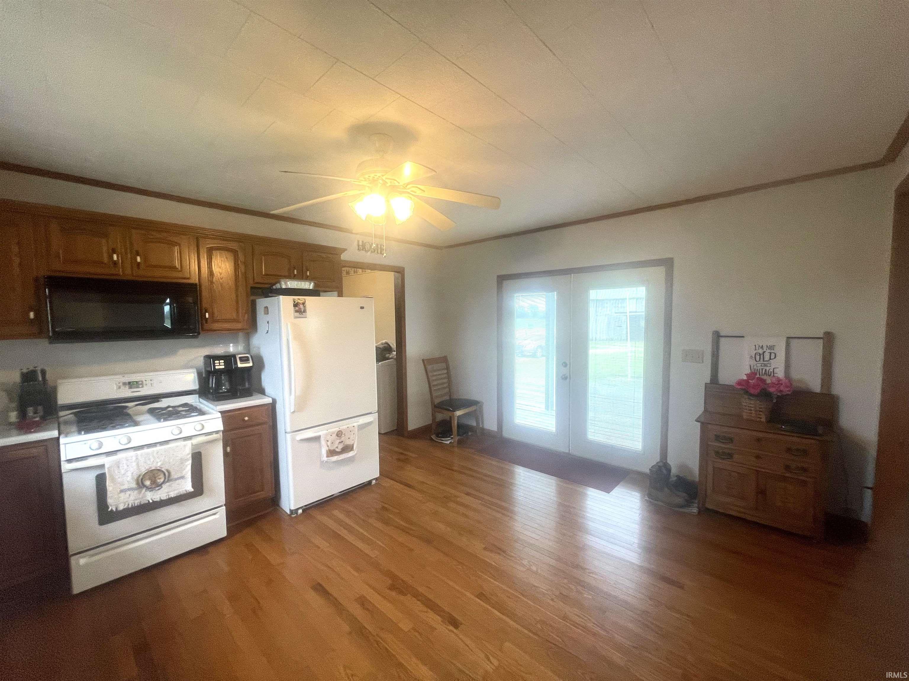 3608 West 900 North Road Royal Center, IN 46978 - Photo 7 of 26