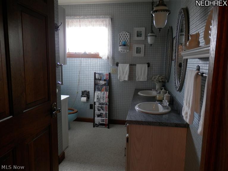 359 West Marshall Road McDonald, OH 44437 - Photo 5 of 20