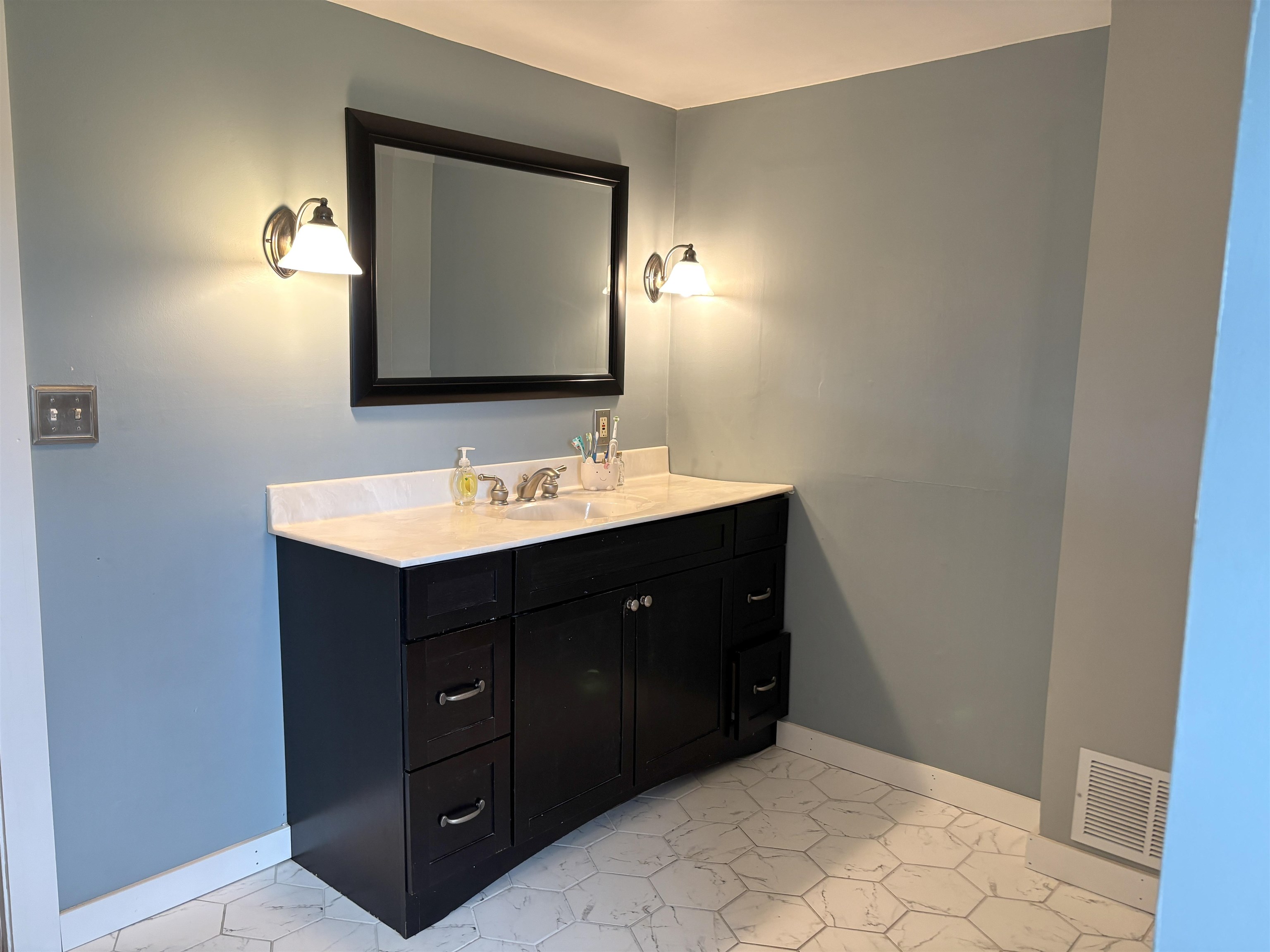 743 Simpson Hill Sutton, VT 05867 - Photo 18 of 37