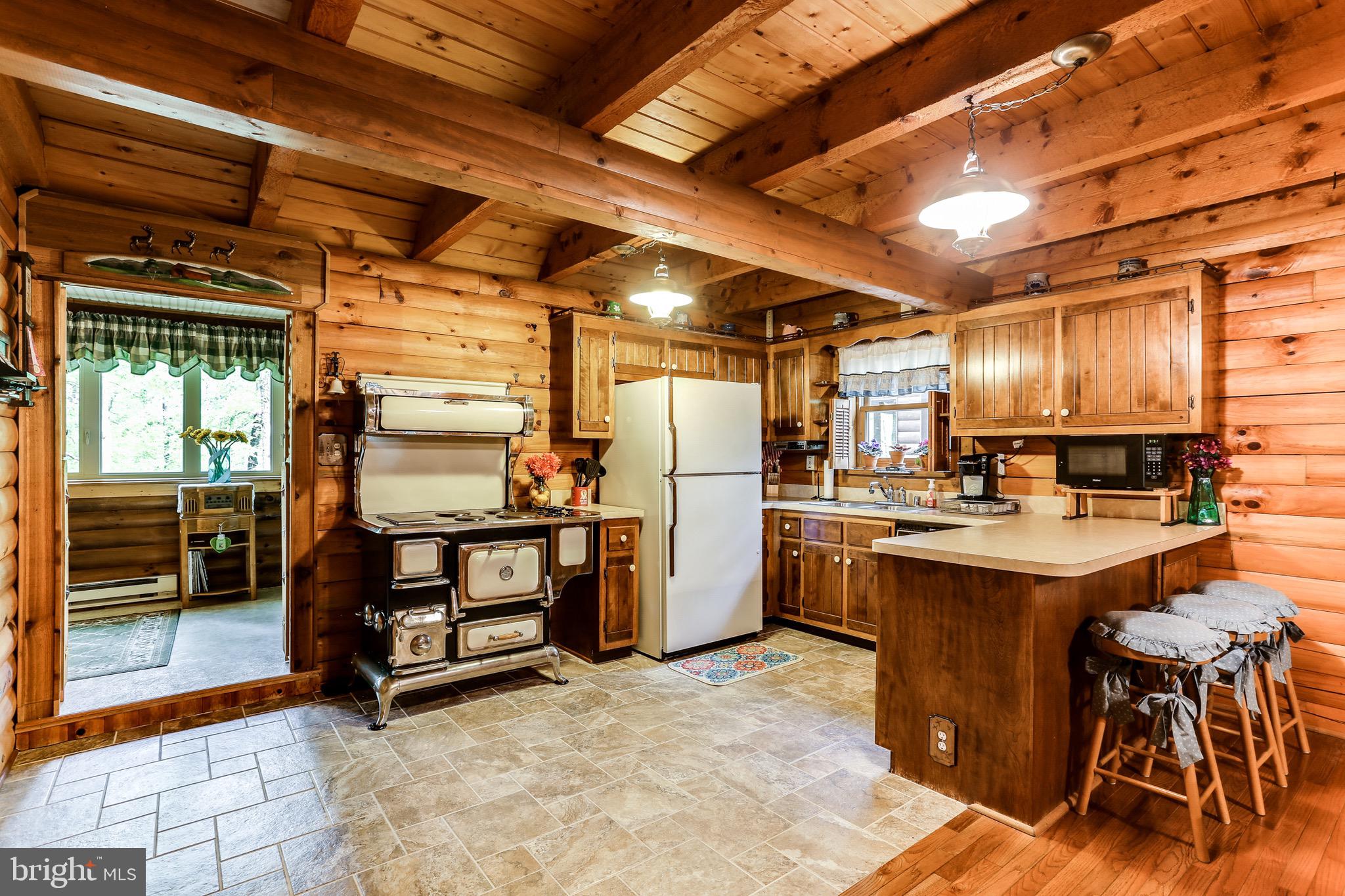 2651 Baumgardner Road Westminster, MD 21158 - Photo 13 of 36 Gallery Image 13