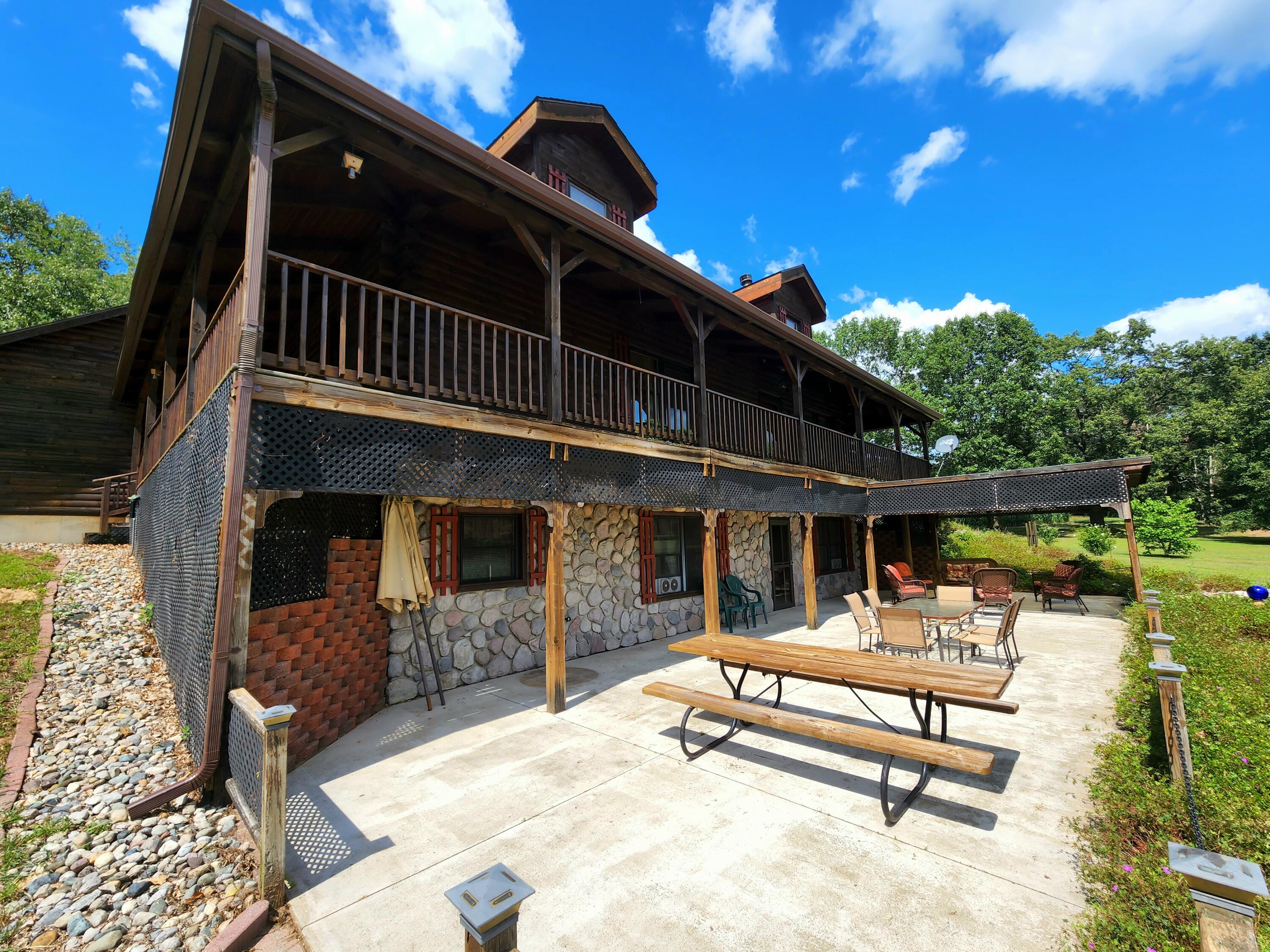 22361 Featherstone Road Sturgis, MI 49091 - Photo 18 of 58 20220817_150004