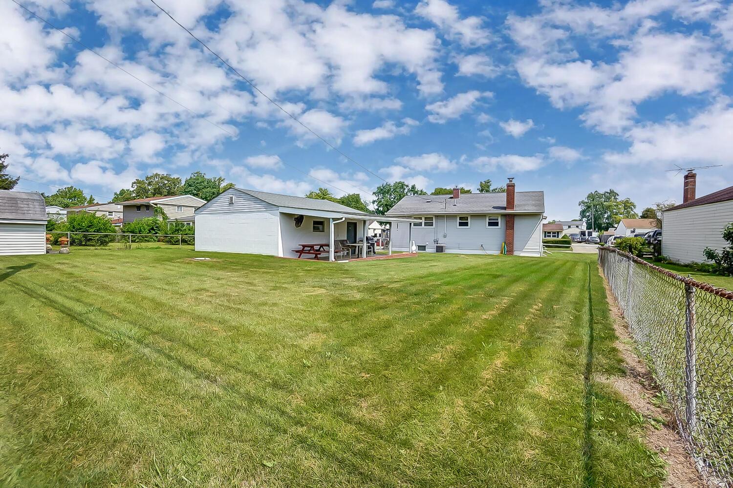 895 Grenada Road Columbus, OH 43207 - Photo 33 of 39 50040507-033_web