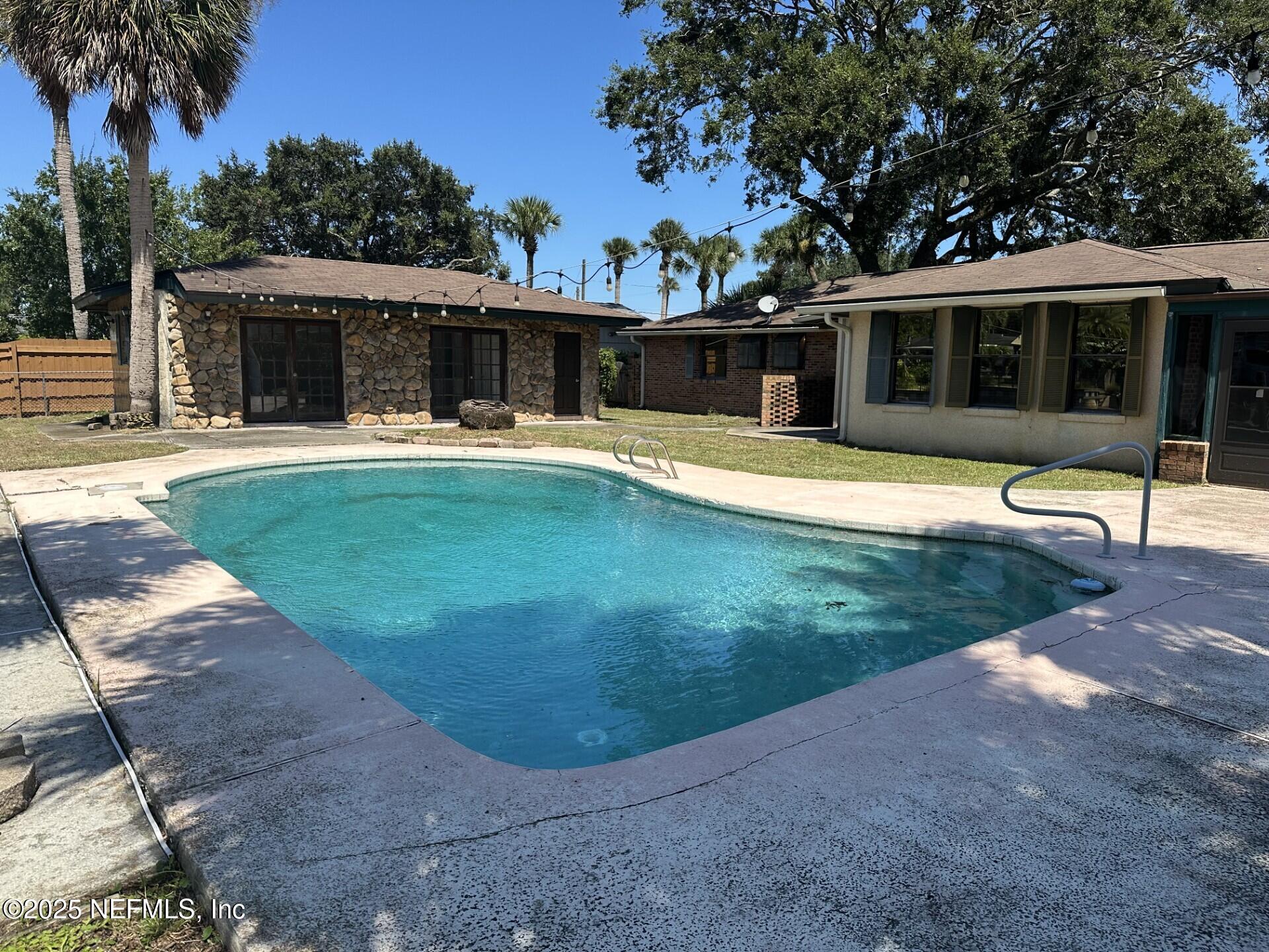 3436 Palm Island Road Jacksonville, FL 32250 - Photo 18 of 26 pool