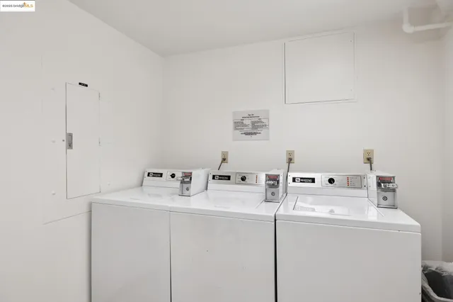 $398,000 | 6363 Christie Avenue, Unit 312, Emeryville, CA 94608