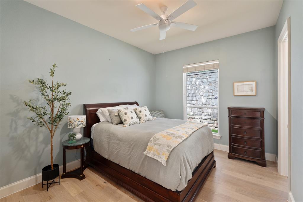 14725 Celestial Place Addison, TX 75254 - Photo 27 of 30 Second Bedroom with Walk-In Closet and Jack-and-Jill Bath