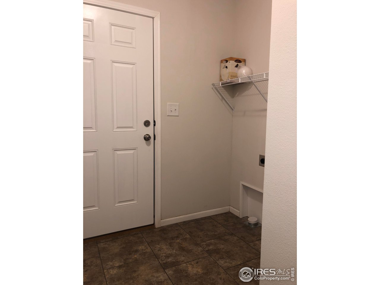 41 South Ranch Road Wiggins, CO 80654 - Photo 20 of 24 Laundry room