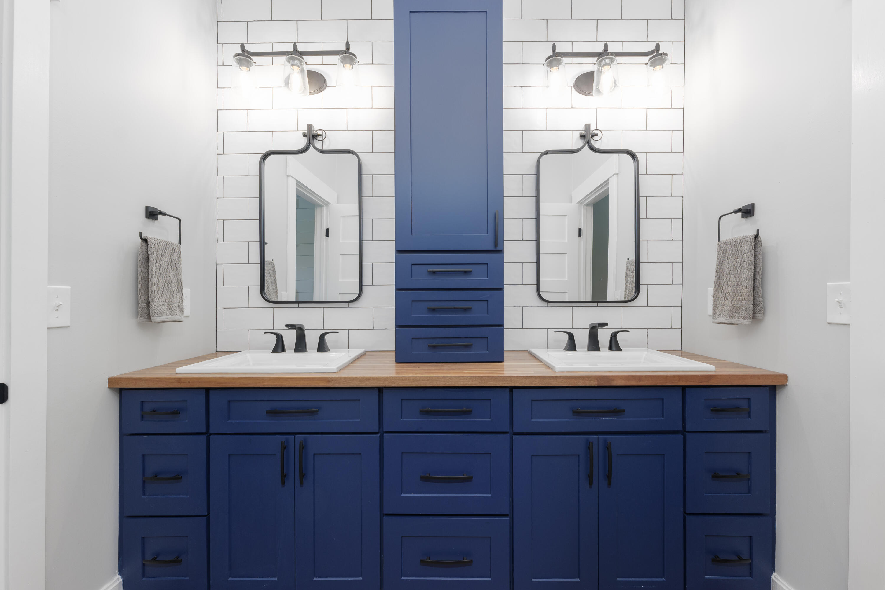 2444 Cooper Store Road Moncks Corner, SC 29461 - Photo 25 of 54 A6B6CF71-ABC5-41E5-94C1-736E5FAE4588