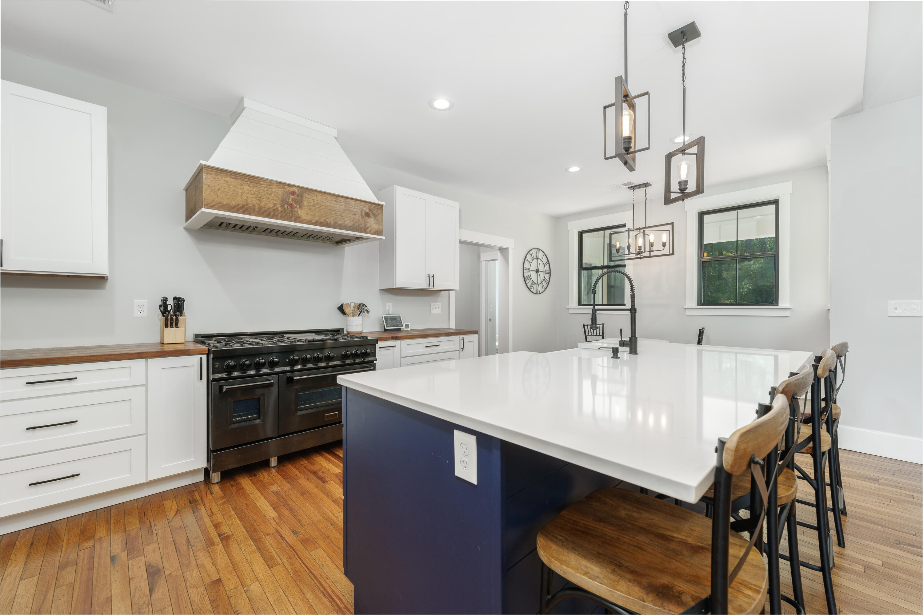 2444 Cooper Store Road Moncks Corner, SC 29461 - Photo 5 of 54 4BE000EE-94AF-4DED-A875-DB51858F1305