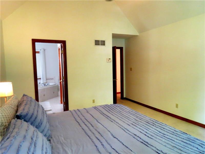 306 Cedar Road Butler, PA 16001 - Photo 10 of 25 Gallery Image 10