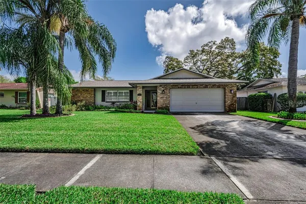 $630,000 | 1575 Sandalwood Drive, Dunedin, FL 34698
